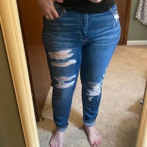 American Eagle ripped Jeans